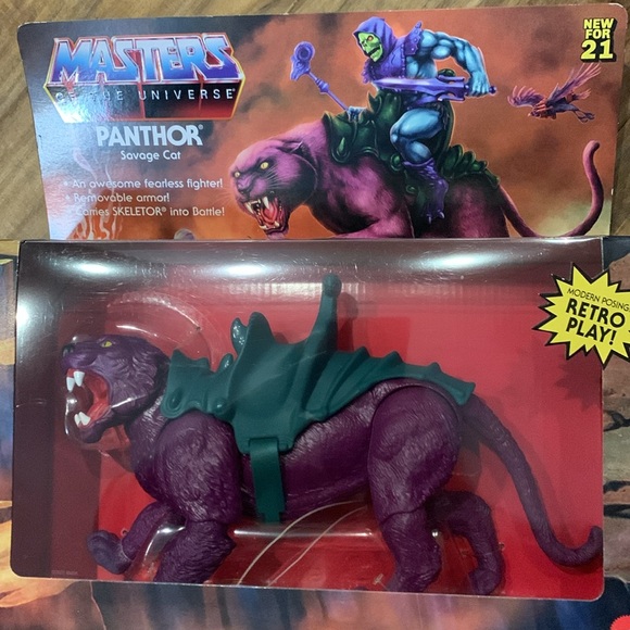New in Box Masters of the Universe Panthor Savage Cat* - Picture 2 of 7